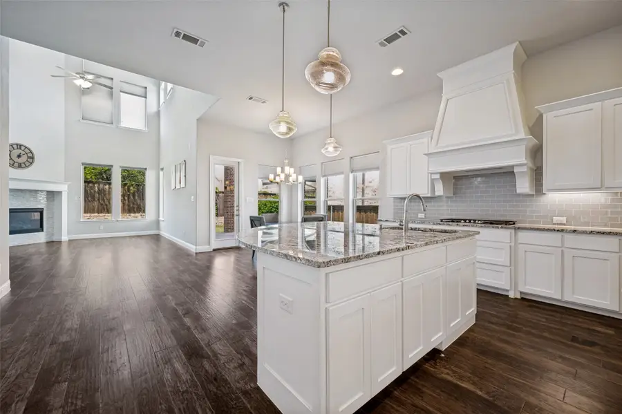 764 Thoroughbred Avenue, Frisco, TX 75036 - #2