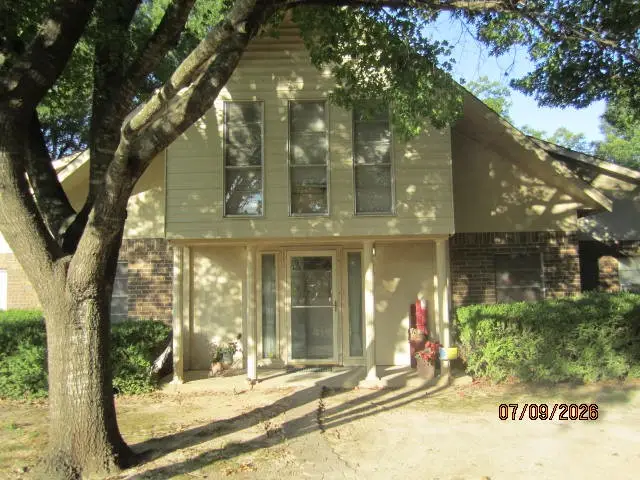 1530 S Dallas Avenue, Lancaster, TX 75146 - #1