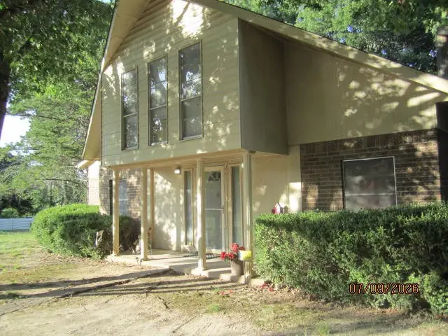 1530 S Dallas Avenue, Lancaster, TX 75146 - #3