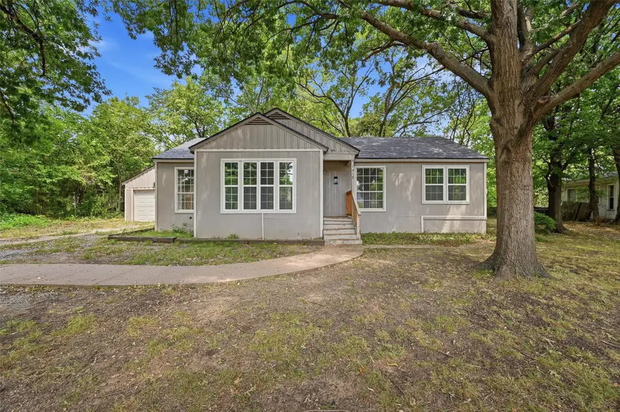 1313 E Lamar Street, Sherman, TX 75090 - #2
