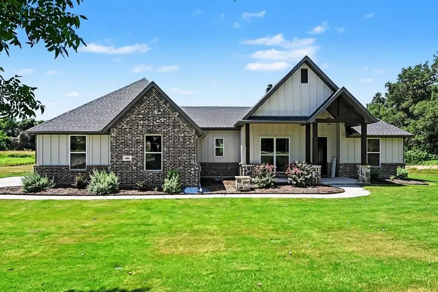 606 Central Road, Weatherford, TX 76088 - #2