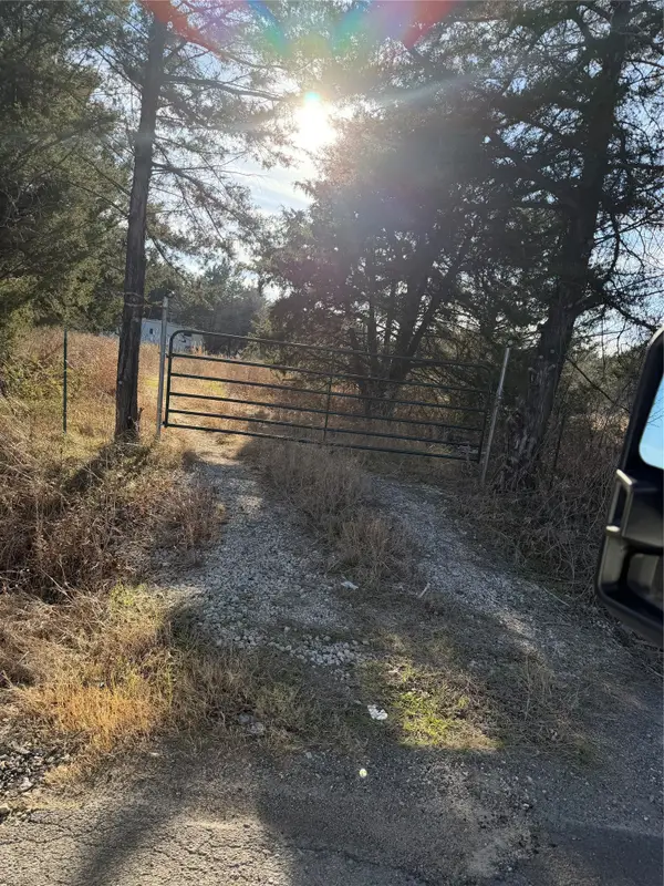 3117 County Road 2130, Corsicana, TX 75109