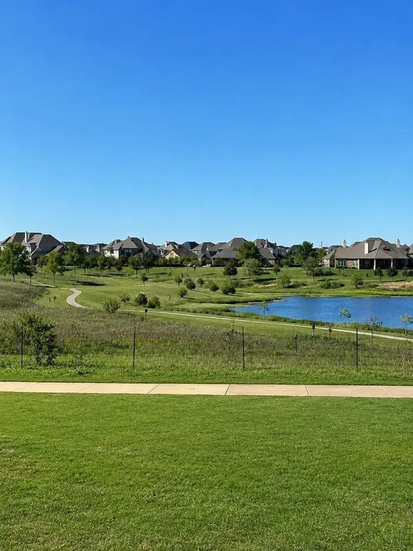 824 Water Garden Circle, Little Elm, TX 75068