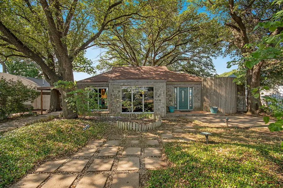 6237 Calmont Avenue, Fort Worth, TX 76116 - #2