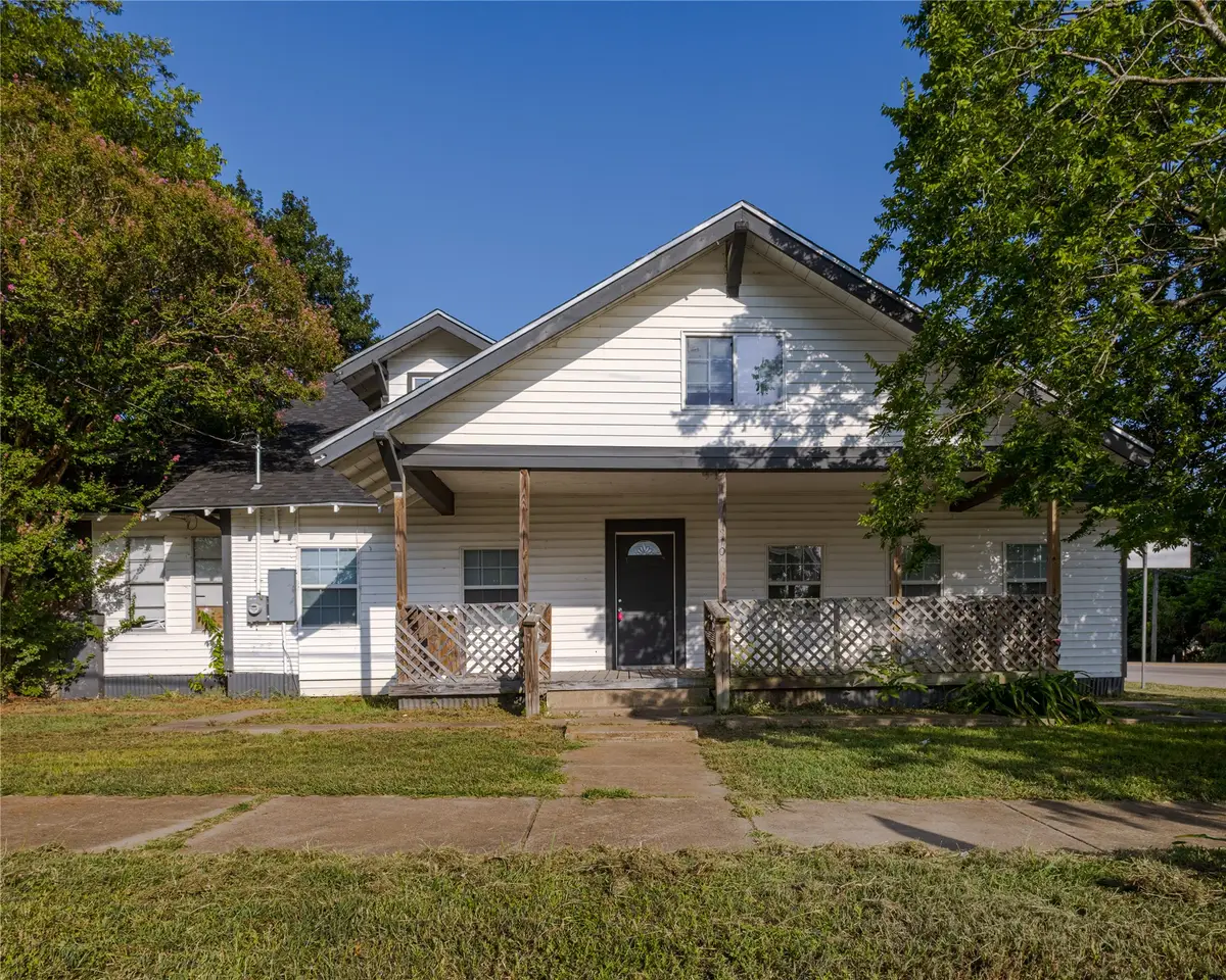 310 S Rusk Street, Groesbeck, TX 76642 - #1