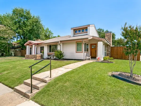 569 Hunters Glen Street, Lewisville, TX 75067