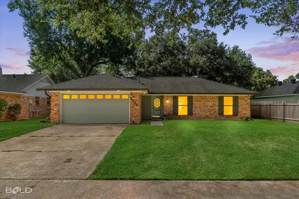 5302 Goldenrod Circle, Bossier City, LA 71112