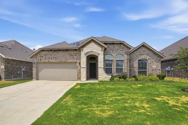 109 Independence Drive, Joshua, TX 76058