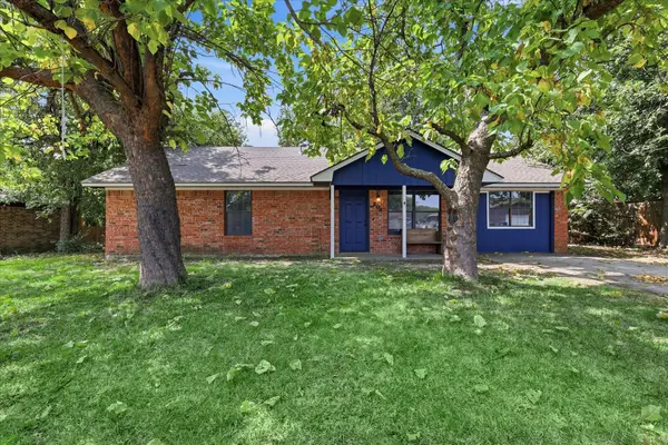 204 Jackilu Street, Sanger, TX 76266