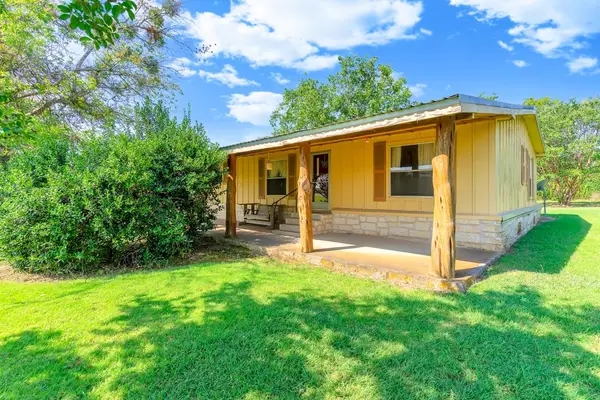 409 S Main, Covington, TX 76636