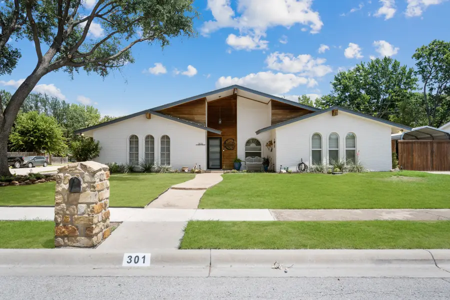 301 Gloria Street, Keller, TX 76248 - #2