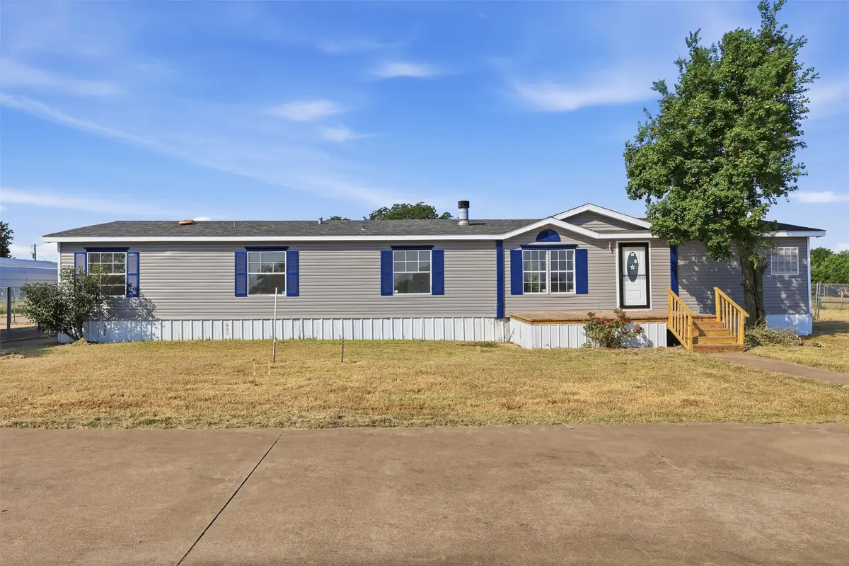 9606 Diamond Avenue, Kaufman, TX 75142 - #1