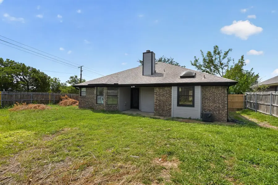 6057 Hillglen Drive, Watauga, TX 76148 - #3
