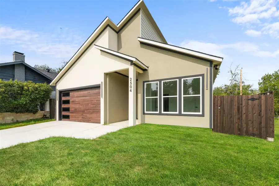 2504 Vaughn Boulevard, Fort Worth, TX 76105 - #3