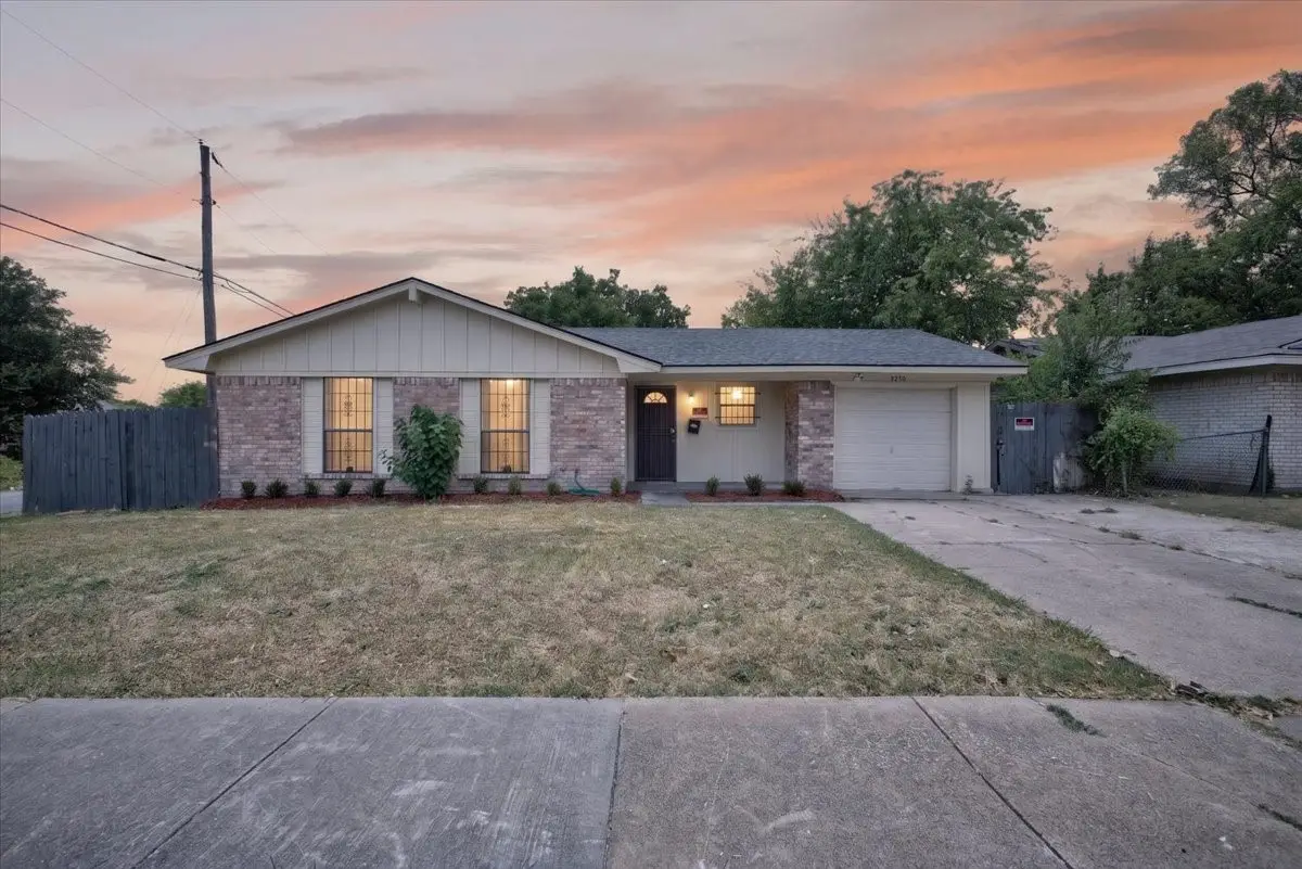 3250 Pacesetter Drive, Dallas, TX 75241 - #1