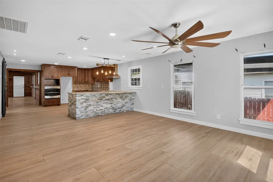 335 Avenue I, Dallas, TX 75203 - #2