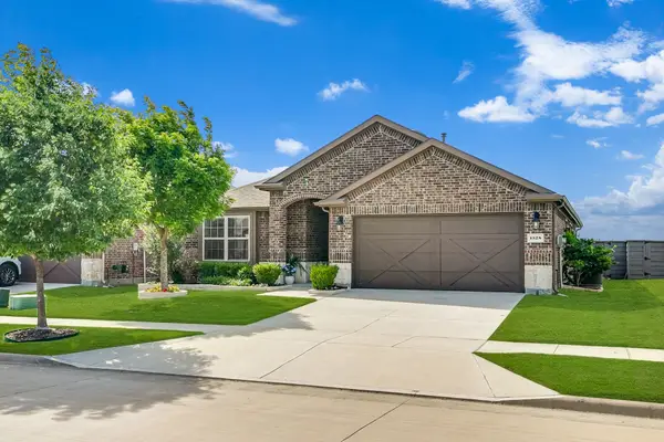 1528 Grassy Knoll Trail, Little Elm, TX 76227