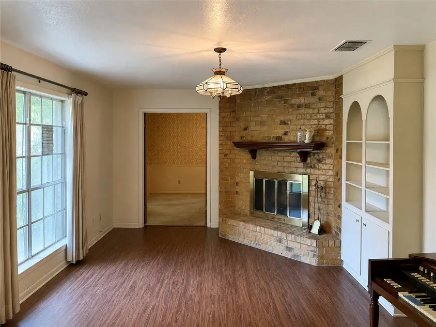 208 SW 4th Street, Kerens, TX 75144 - #2