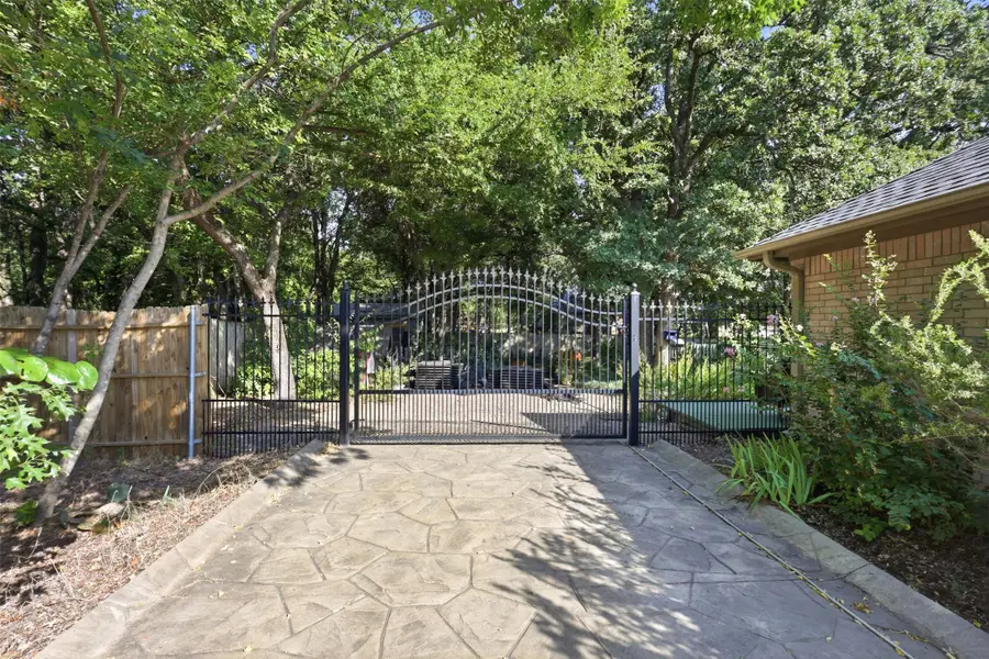 4044 Tortoise Lane, Fort Worth, TX 76135 - #3
