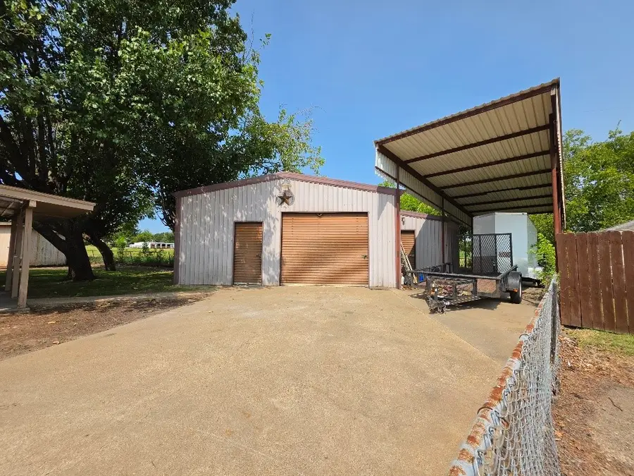 2024 Pebblecreek Drive, Cleburne, TX 76033 - #3