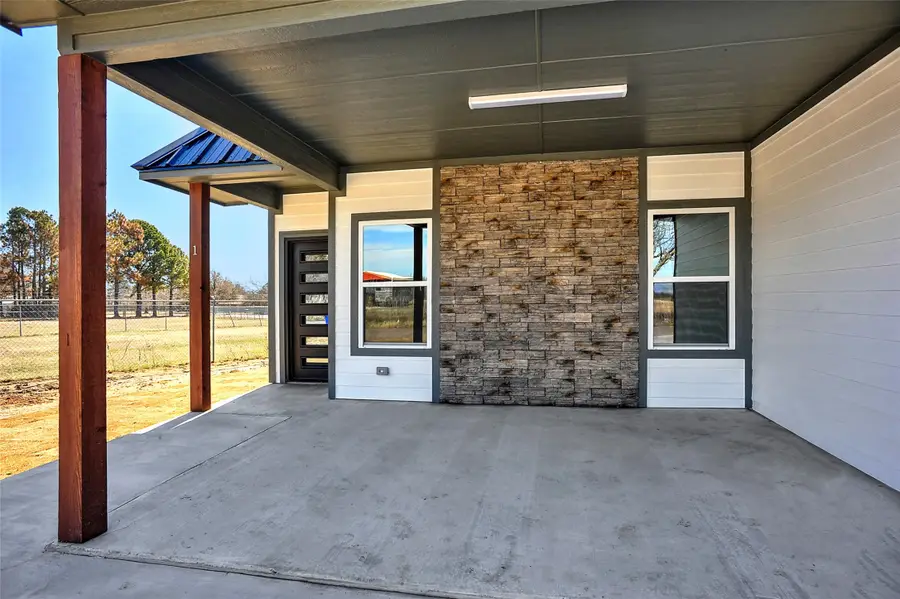 1304 Country Road, Whitesboro, TX 76273 - #3