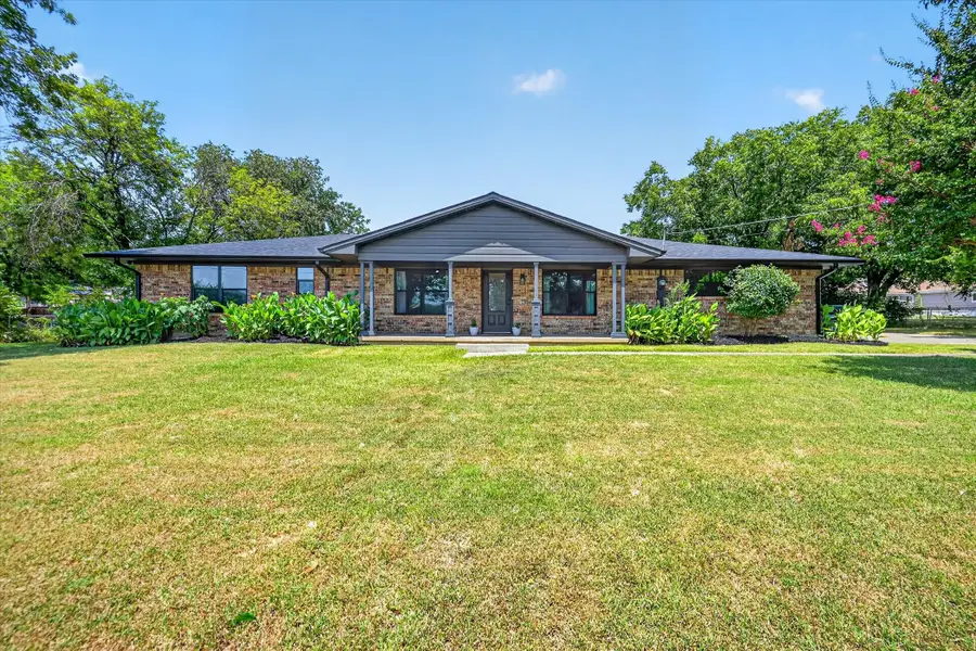 507 W South Street, Whitesboro, TX 76273 - #3