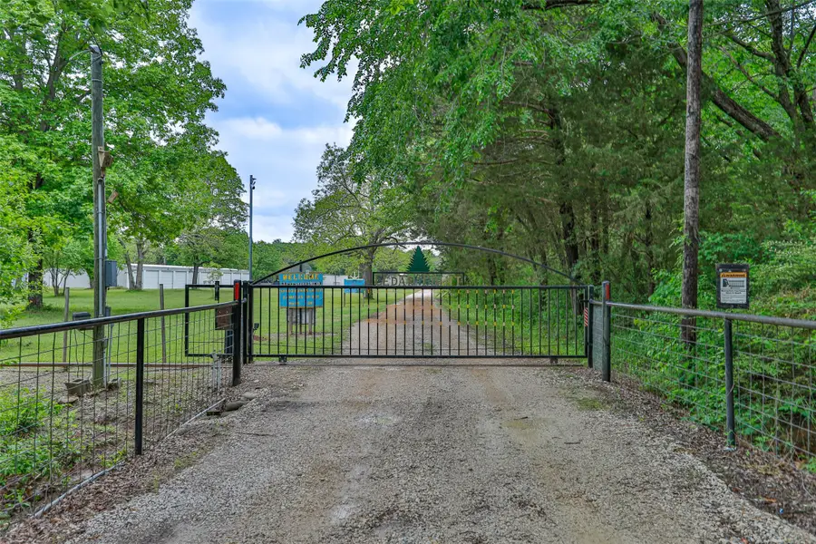 301 Cedar Point Circle, Gordonville, TX 76245 - #3