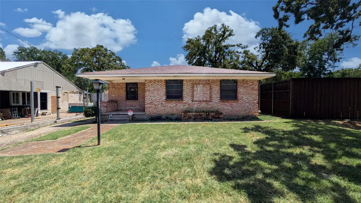 522 Ruth Street, Denton, TX 76205 - #1