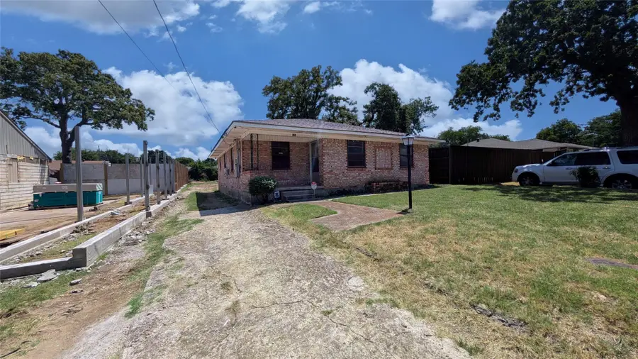 522 Ruth Street, Denton, TX 76205 - #3