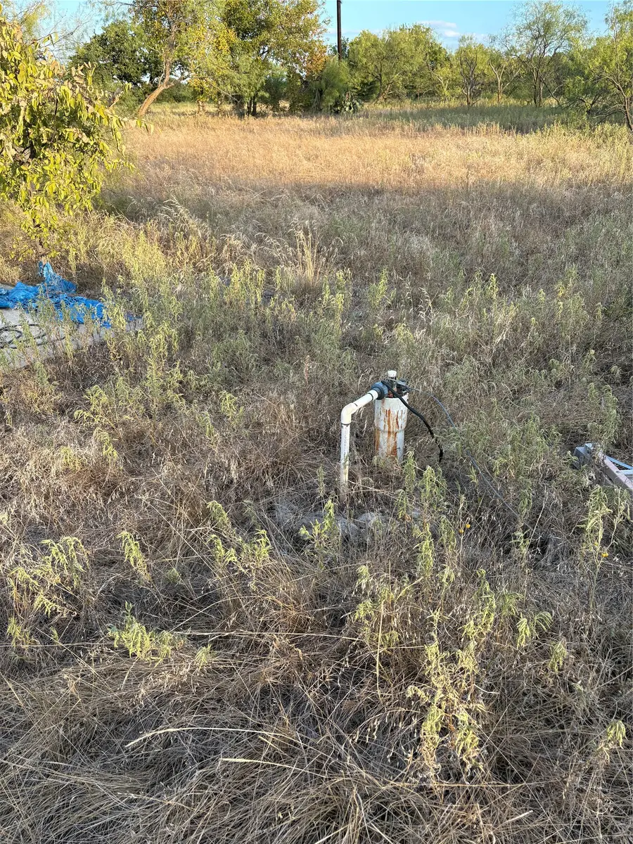 271 Wyatt Road, Jacksboro, TX 76458 - #2