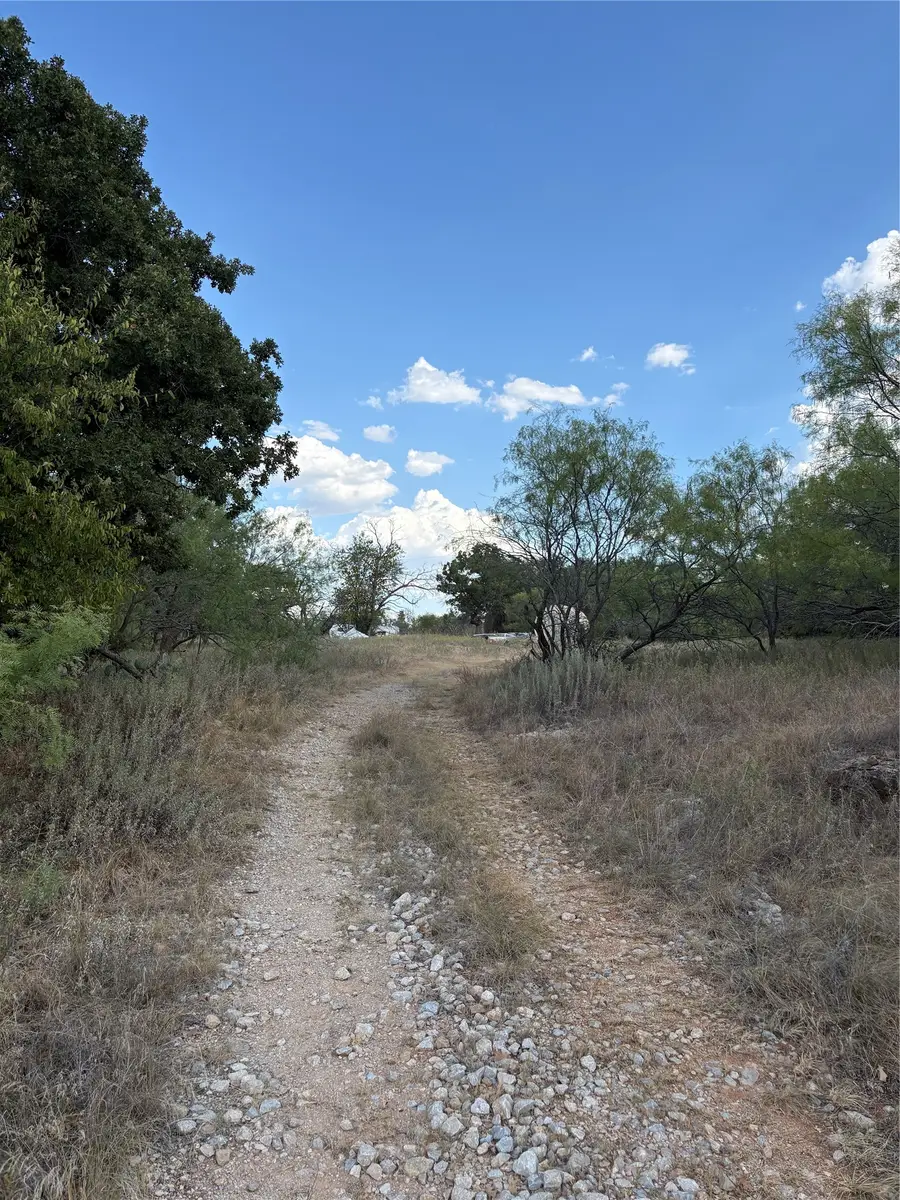 271 Wyatt Road, Jacksboro, TX 76458 - #3