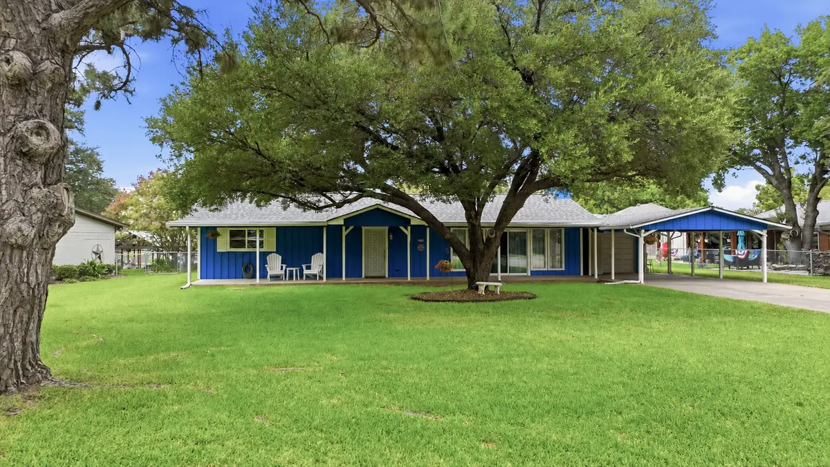 3904 Winding Way, Granbury, TX 76049 - #1