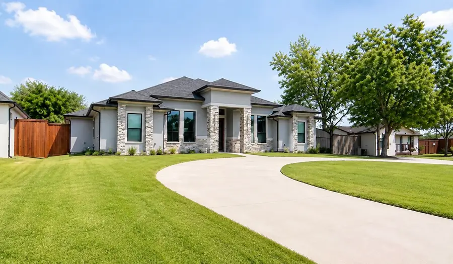 921 Delk Drive, Arlington, TX 76013 - #3