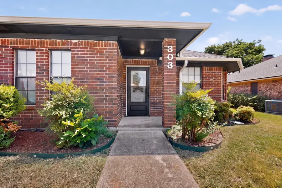 303 Stoneybrook Drive, Wylie, TX 75098 - #2