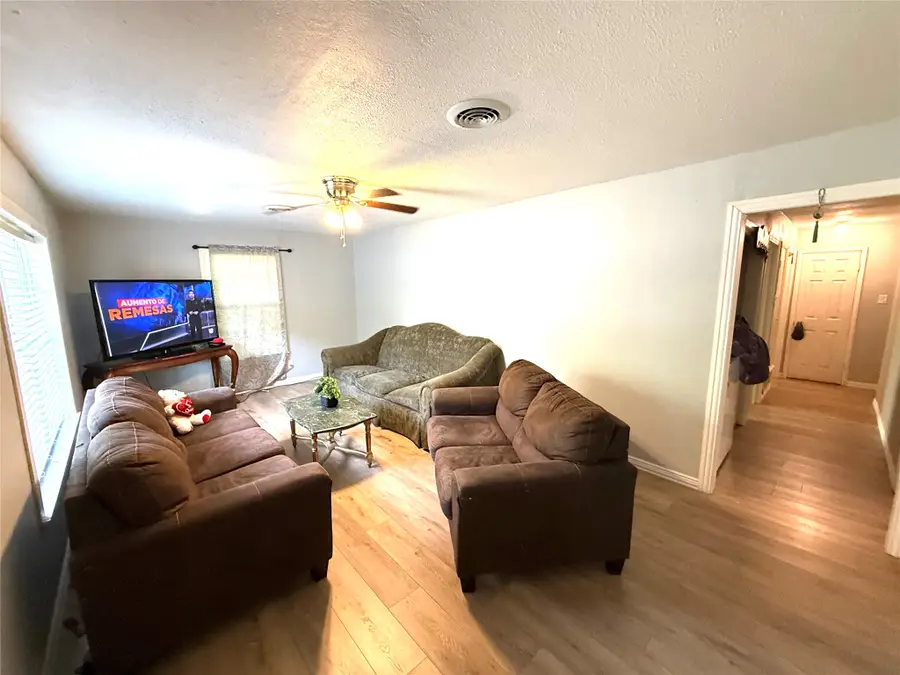1528 E King Street, Sherman, TX 75090 - #2