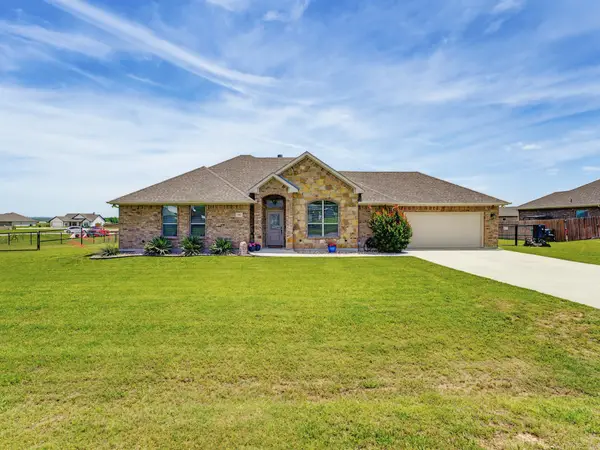 121 Walnut Street, Paradise, TX 76073