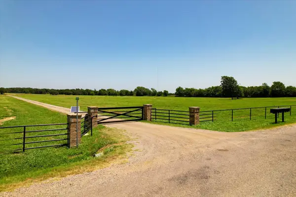 60 Ribbonwood Trail, Collinsville, TX 76233