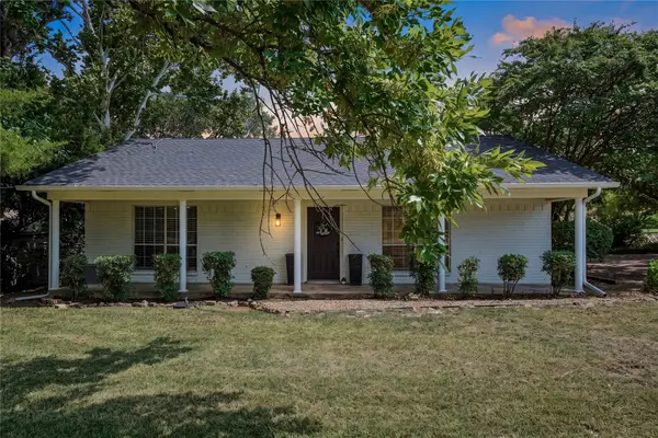 902 Williams Street, Rockwall, TX 75087
