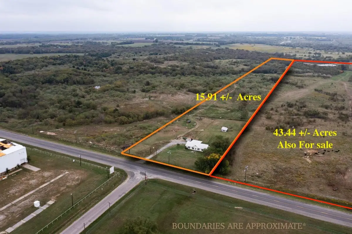 17932 State Highway 56, Southmayd, TX 75092 - #1