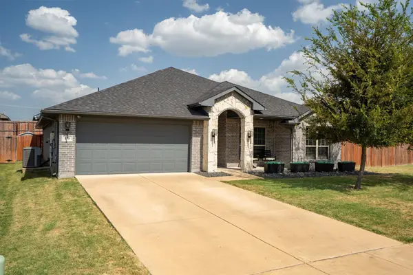 111 Columbia Street, Farmersville, TX 75442