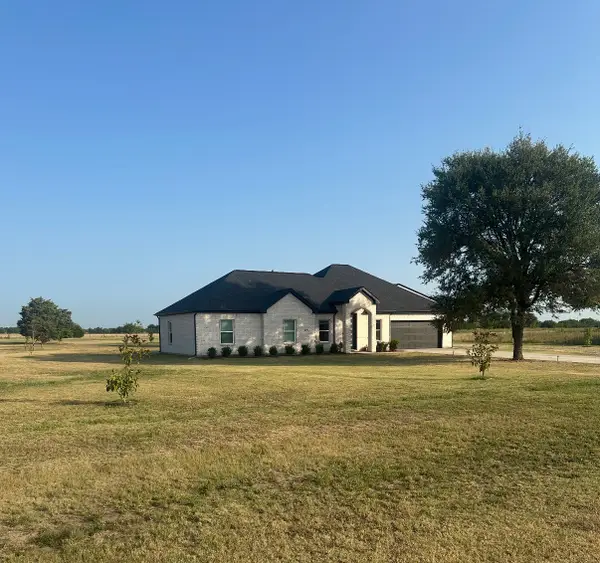 497 Private Road 7413, Wills Point, TX 75169