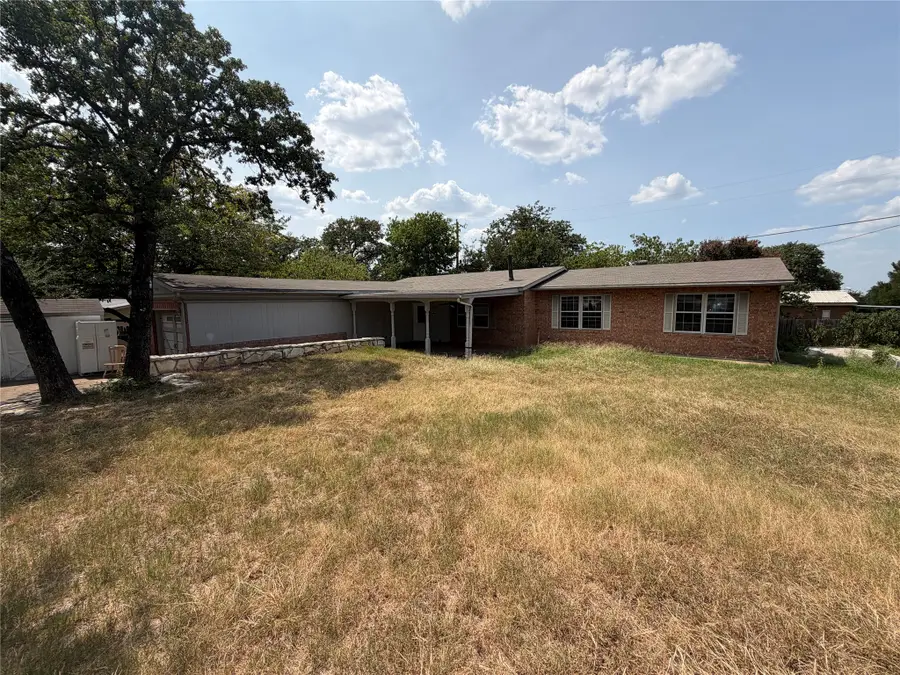 1832 Smokehouse Road, Granbury, TX 76049 - #2
