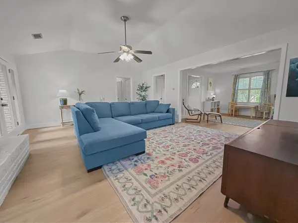 312 Meadowlark Drive, Richardson, TX 75080