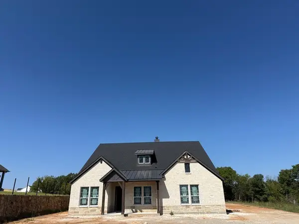 517 Lantana Drive, Weatherford, TX 76082