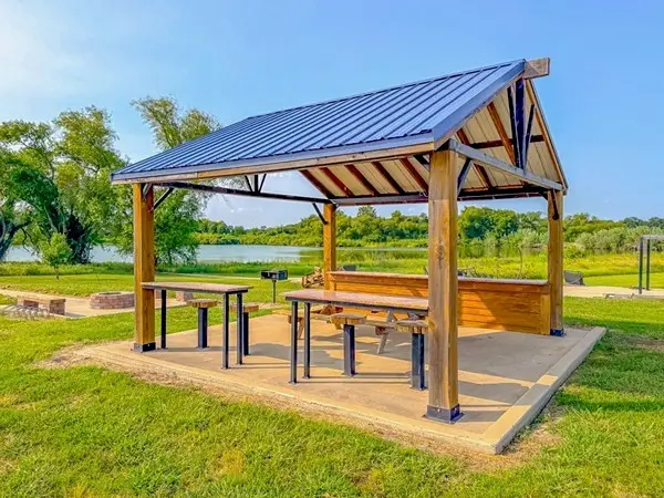 5098 Waterfront Road, Kerens, TX 75144
