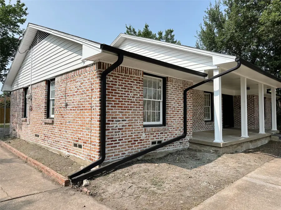 1814 Walnut Avenue, Carrollton, TX 75006 - #3