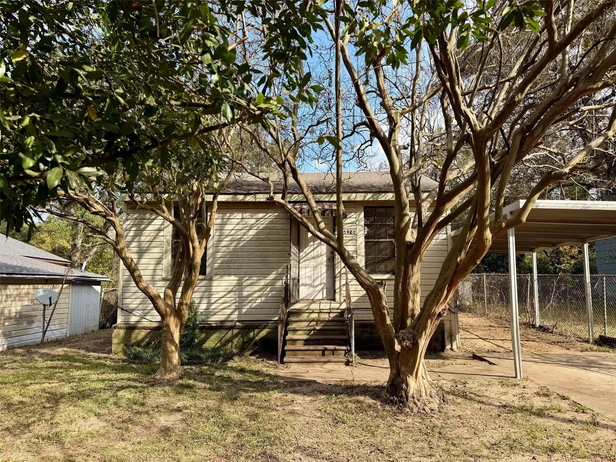5923 Henderson Avenue, Shreveport, LA 71106 - #1