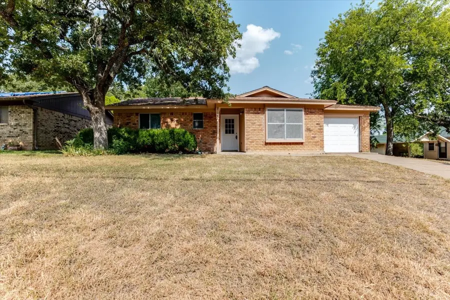 2100 NW 3rd Avenue, Mineral Wells, TX 76067 - #3