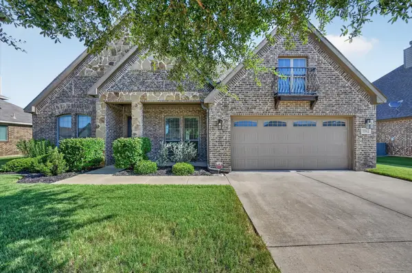 1156 Blue Sky Lane, Burleson, TX 76058