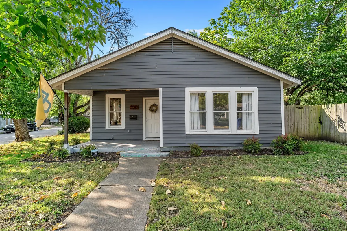 2200 Lyle Avenue, Waco, TX 76708 - #1